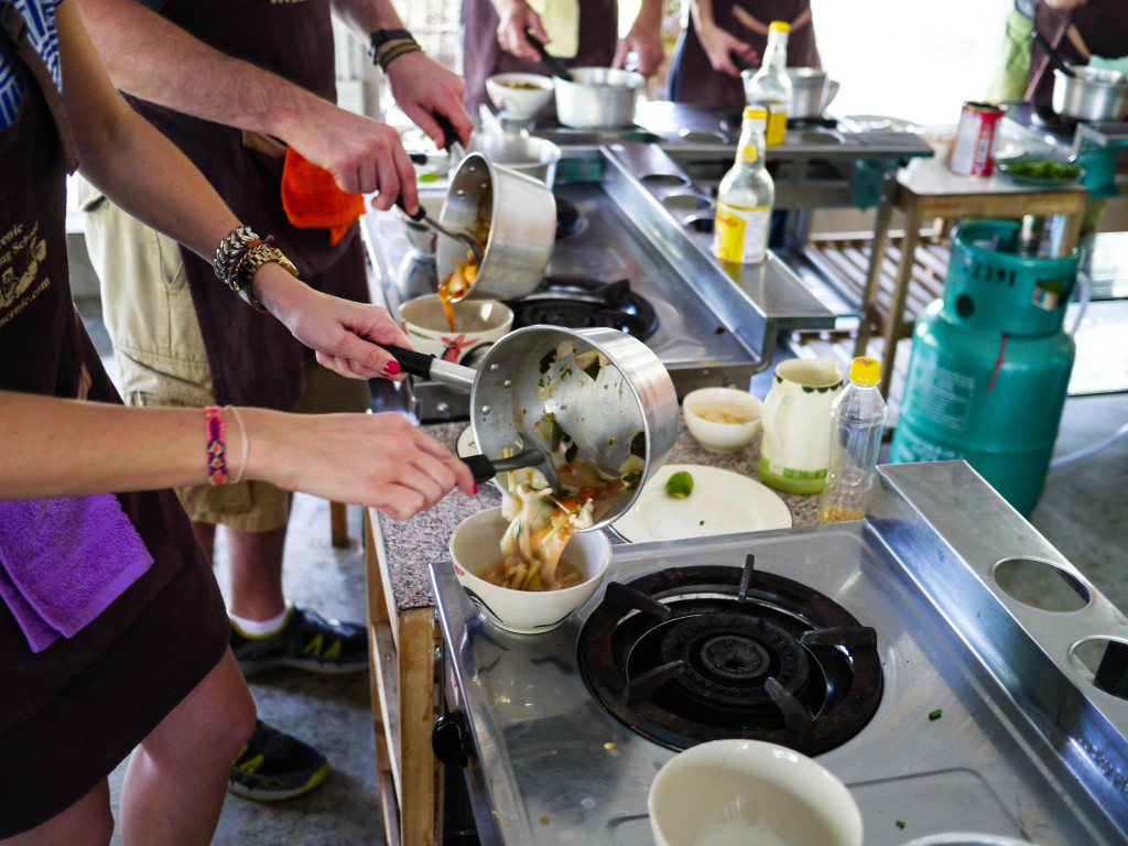 asian scenic thai cooking class chiang mai thailand