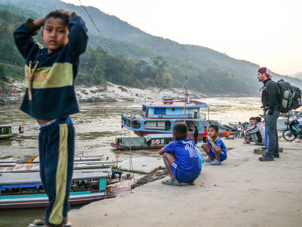 shompoo cruise mekong river