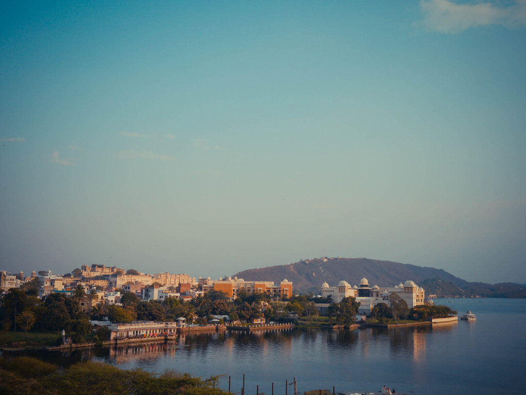 travel in udaipur, india