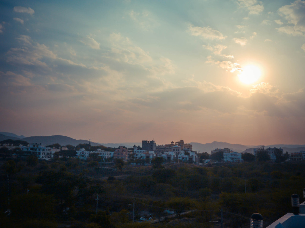 travel in udaipur, india