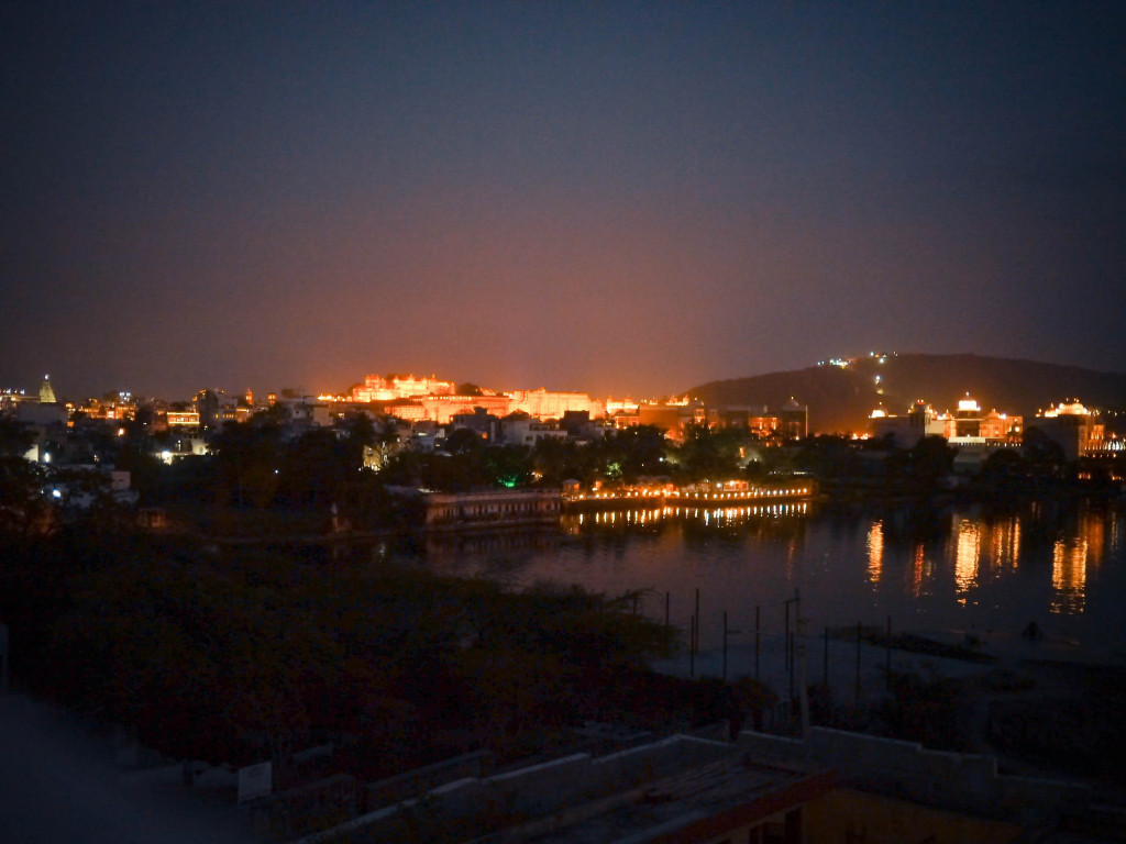 travel in udaipur, india