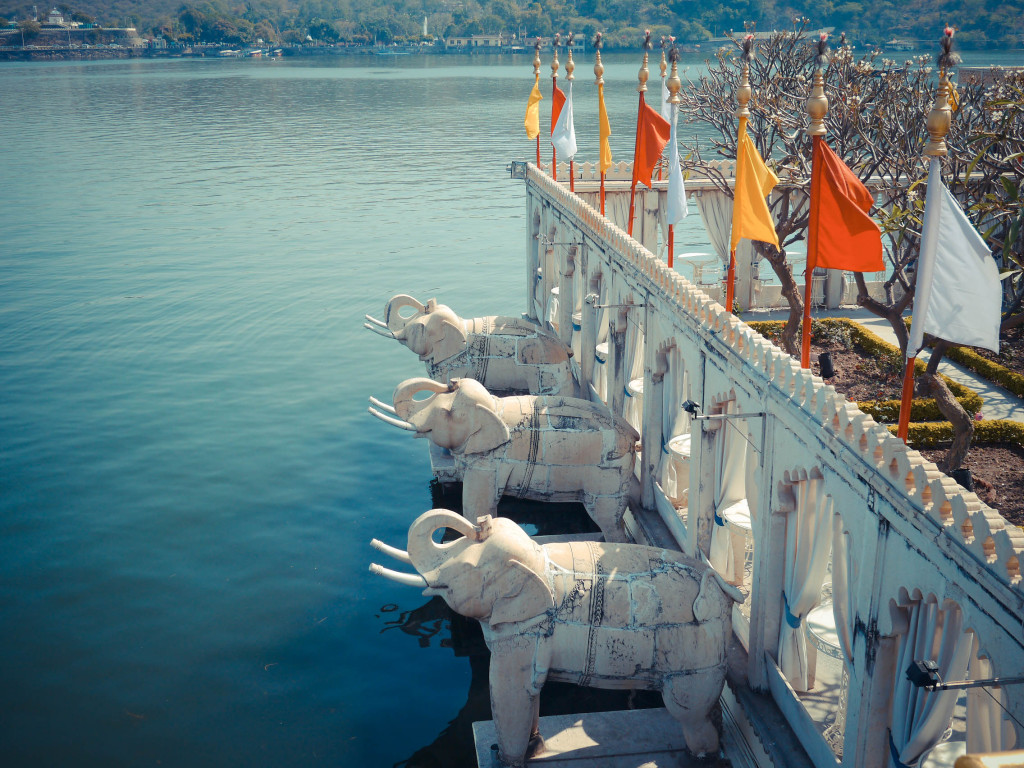 travel in udaipur, india