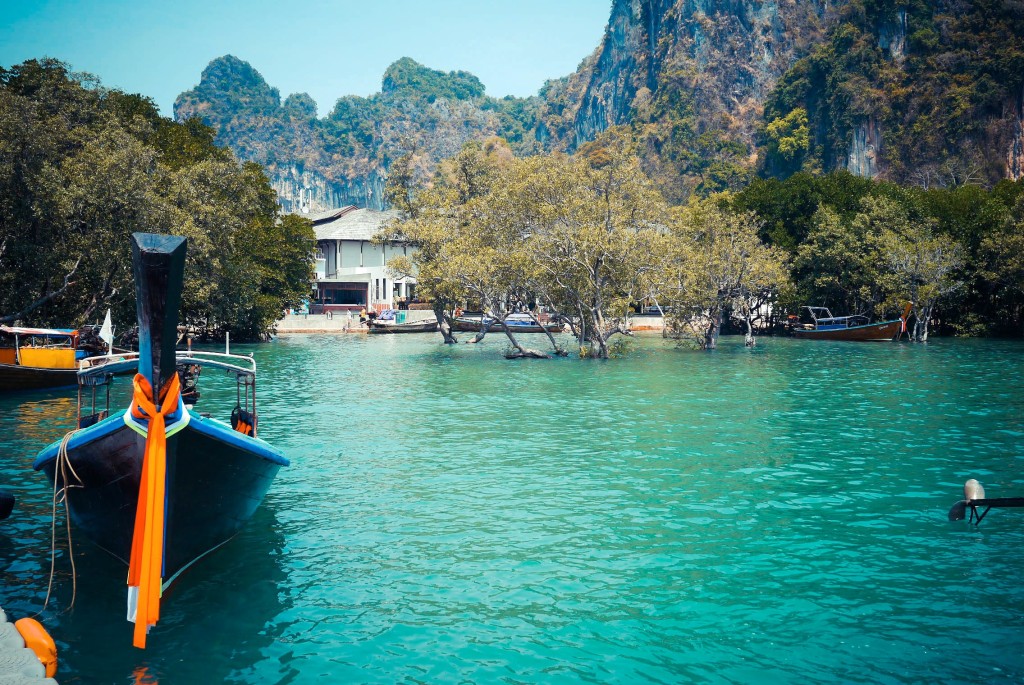 railay east west thailand