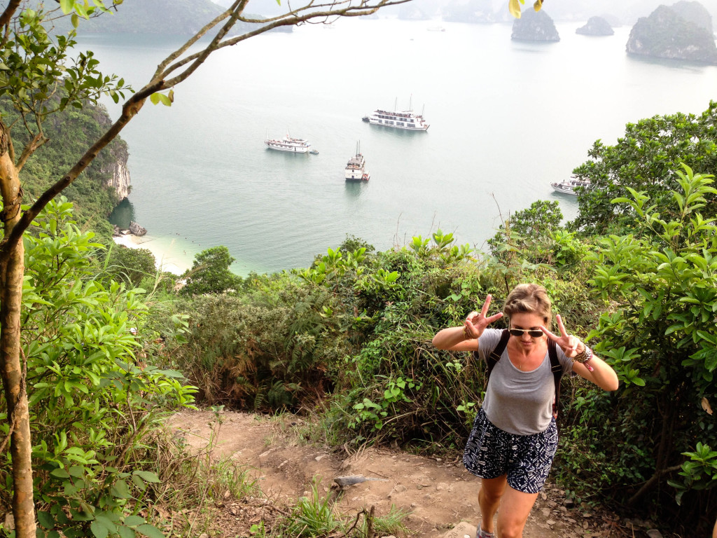 halong bay vietnam galaxy premium