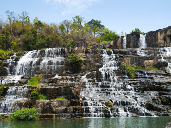 thac pongour waterfall dalat vietnam