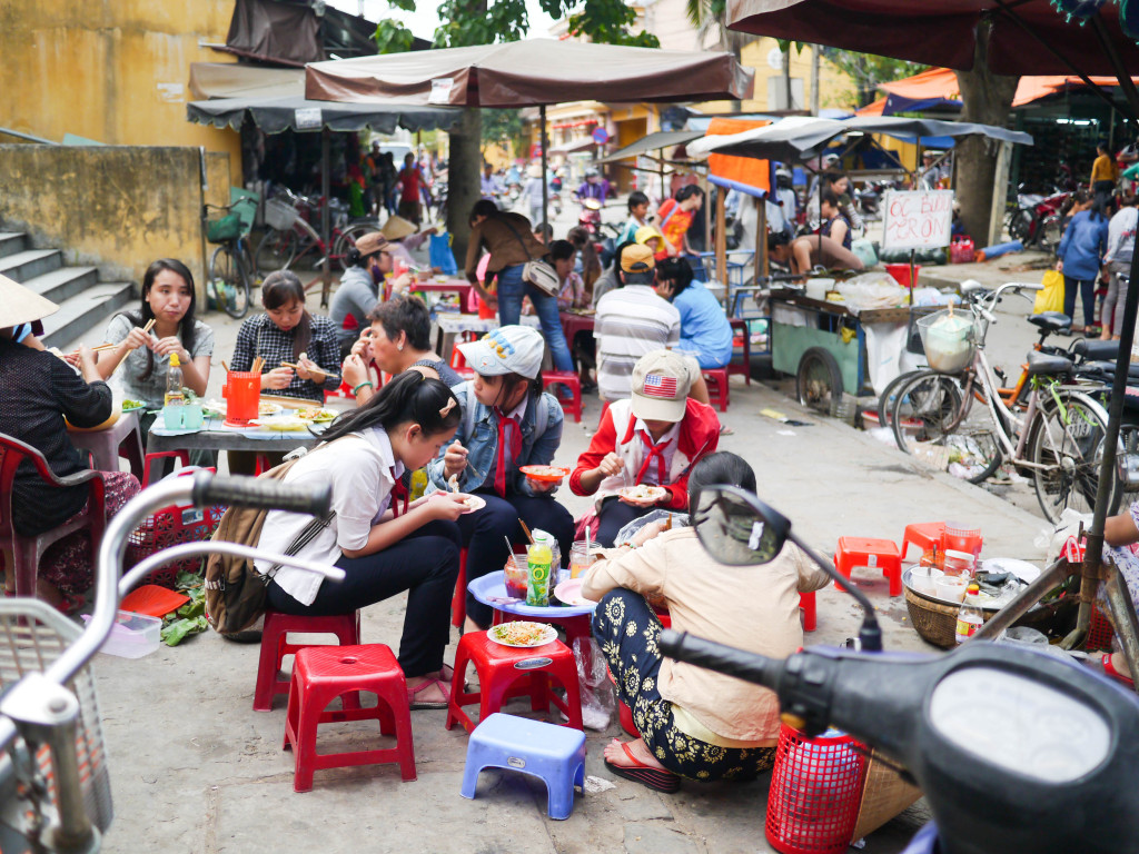 stool seating in vietnam