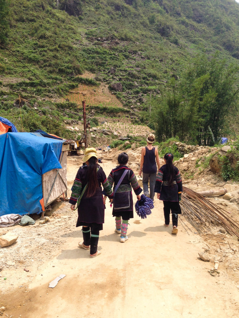 hmong trek in sapa vietnam